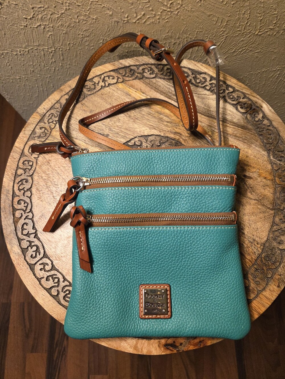 Dooney & Bourke Teal Pebble Grain North South Leather 3 Zip Crossbody Bag NWOT